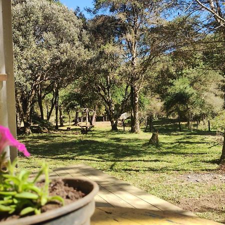 Sitio Flor Da Montanha Villa เซาเบนโตโดซาปูไค ภายนอก รูปภาพ