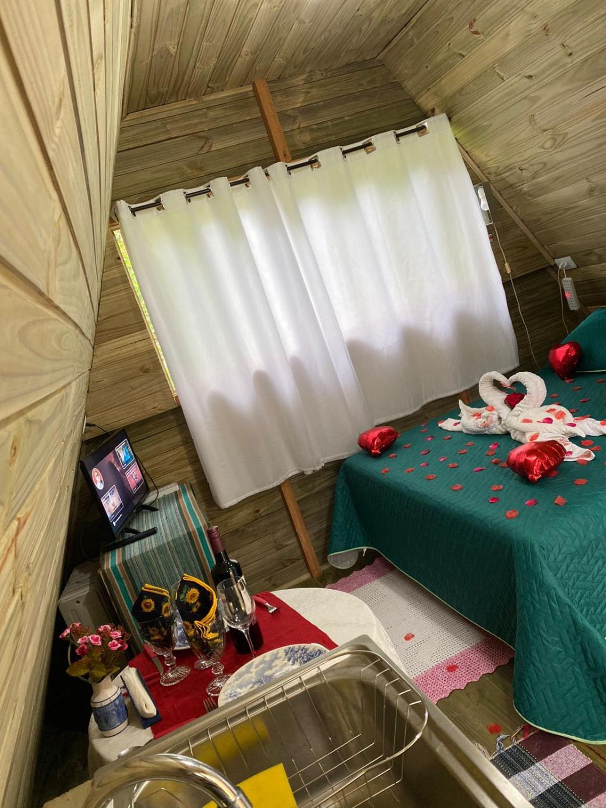 Sitio Flor Da Montanha Villa เซาเบนโตโดซาปูไค ภายนอก รูปภาพ